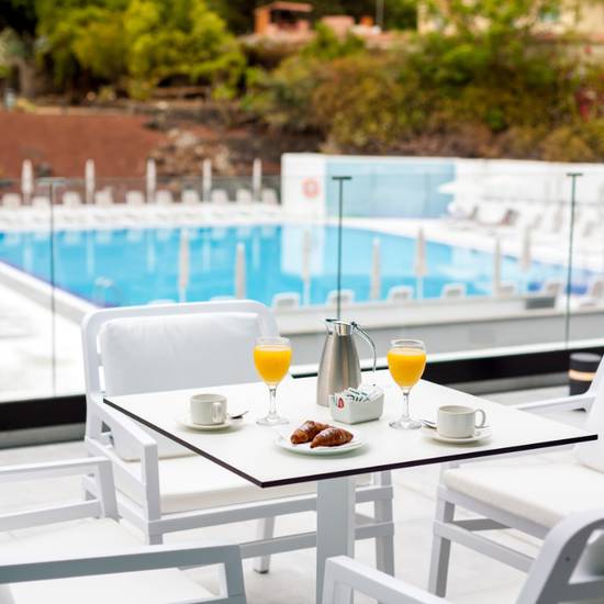 Outdoor pool Taoro Garden Hotel Tenerife
